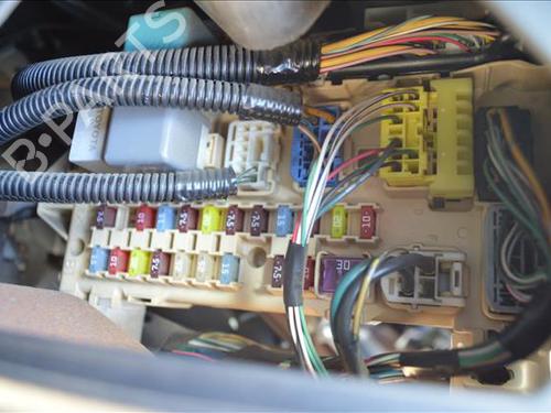 Used Fuse box TOYOTA COROLLA Verso (ZER_, ZZE12_, R1_) 2.2 D-4D (AUR10_, AUR10R) (136 hp) 24560131