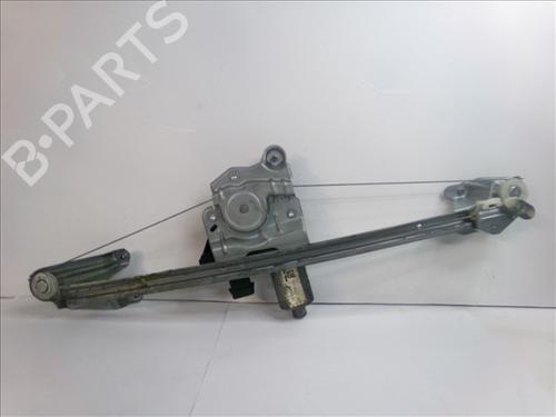 Vindusheismekanisme venstre bak OPEL ZAFIRA A MPV (T98) 2.0 DI 16V (F75) (82 hp) 24560406