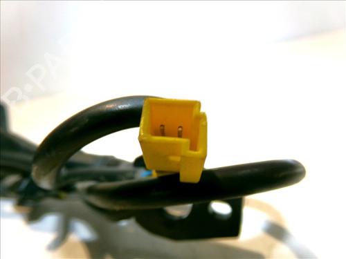 Seat buckle MERCEDES-BENZ C-CLASS (W203) C 200 Kompressor (203.045) | BP30156963I32