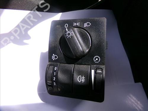 Used Headlight switch SUZUKI IGNIS II (MH) 1.3 DDiS (RM413D) (70 hp) 24566531