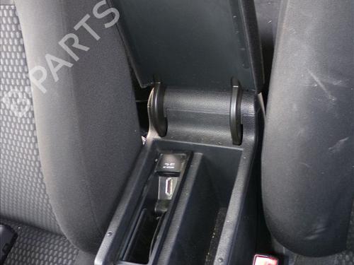 Armrest / Center console VW TIGUAN (5N_) 2.0 TDI | BP29944032I20
