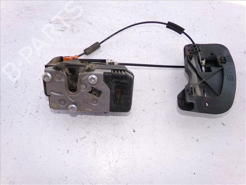 Used Front right lock OPEL CORSA C (X01) 1.2 Twinport (F08, F68) (80 hp) 29944112