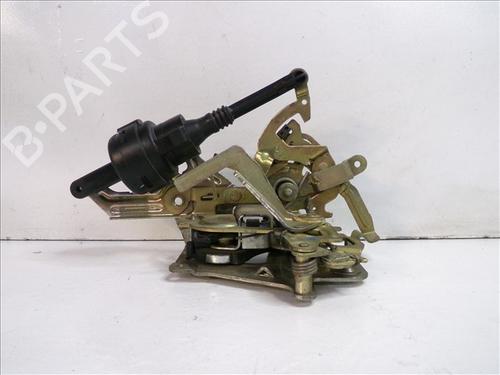 Rear left lock MERCEDES-BENZ E-CLASS (W210) E 300 Turbo-D (210.025) | BP24565114C100 