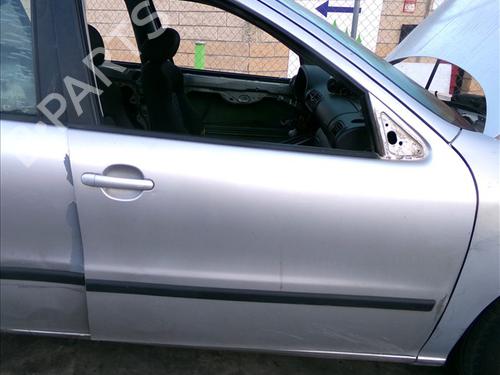 Used Right front door SEAT LEON (1M1) 1.9 TDI (90 hp) 29597357