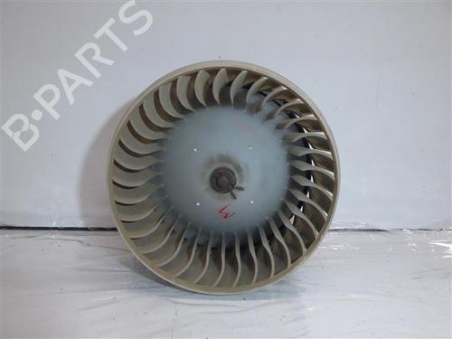 Varmeblæser MITSUBISHI COLT IV (CA_A) 1.3 GLi 12V (CA1A) (75 hp) 24556463