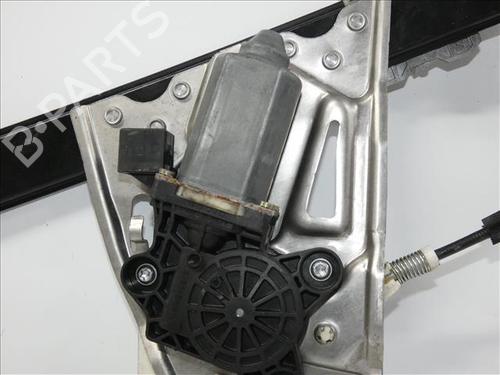 Used Rear right window mechanism MERCEDES-BENZ S-CLASS (W220, V220) S 320 CDI (220.026, 220.126) (197 hp) 24556291