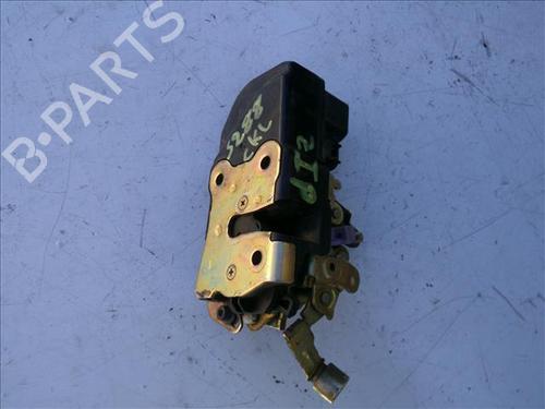 Used Front left lock CHRYSLER VOYAGER IV (RG, RS) 2.5 CRD (141 hp) 25485043