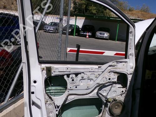 Left front door HYUNDAI H-1 Van (A1) 2.5 CRDi | BP28838438C2 