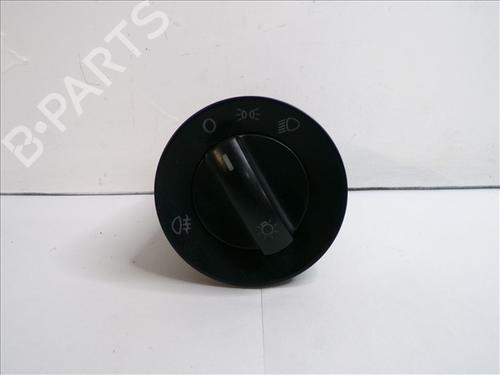 Used Headlight switch VW POLO III (6N1) 75 1.6 (75 hp) 24564611