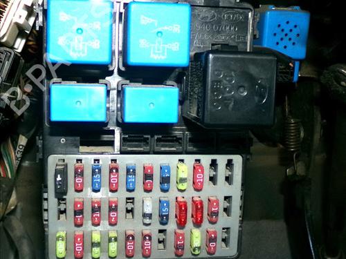 Used Fuse box KIA PICANTO I (SA) 1.0 (61 hp) 29203555