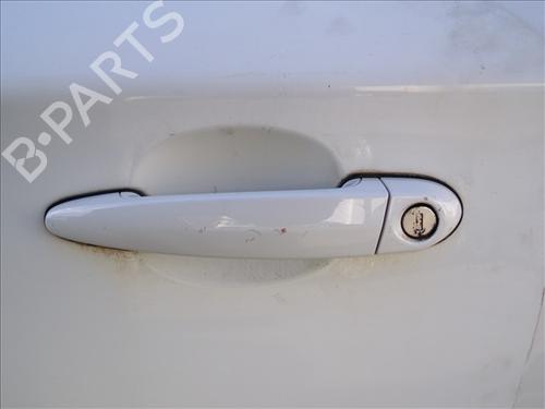 Used Front left exterior door handle BMW 1 (E81) 116 d (116 hp) 25463910