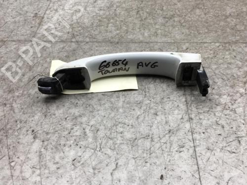 front-left-exterior-door-handle-vw-touran-1t3-2010-2011-2012-2013-2014-2015-2016-25556460 main image