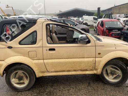 Left taillight SUZUKI JIMNY Closed Off-Road Vehicle (SN) 1.3 16V 4WD (SN413) | BP25512809C34 