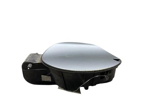 Używane Klapa wlewu paliwa PEUGEOT 208 I (CA_, CC_) 1.2 VTI 82 (82 hp) 25530098