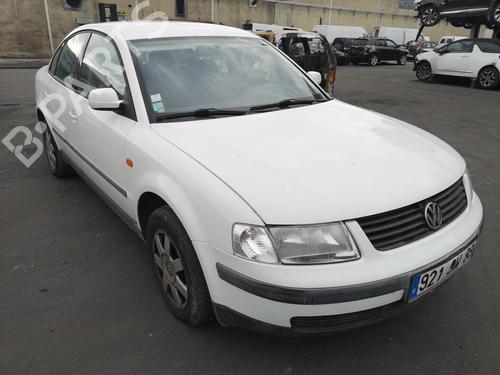 Right headlight VW PASSAT B5 (3B2) 1.9 TDI | BP25556330C29 - Image 31