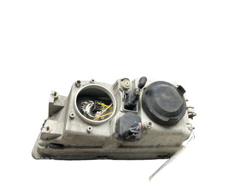 Right headlight VOLVO V40 Estate (645) 1.8 i | BP25576004C29 