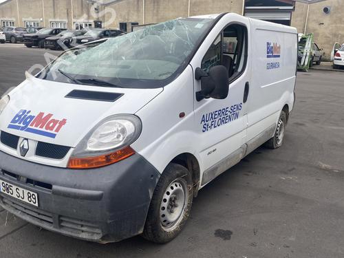 Left front indicator RENAULT TRAFIC II Van (FL) 1.9 dCi 80 (FL0B) | BP25555792C32  - Image 26