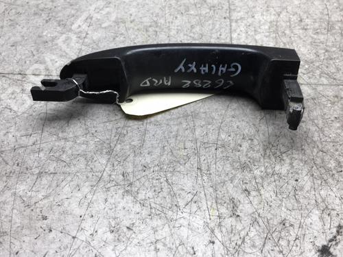 rear-right-exterior-door-handle-ford-galaxy-ii-wa6-2006-2007-2008-2009-2010-2011-2012-2013-2014-2015-25580704 main image