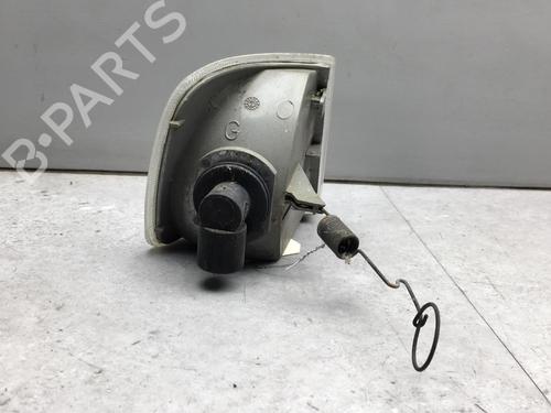 Used Left front indicator Left front indicator PEUGEOT 405 II (4B) 1.8 (101 hp) 25560629 25560629