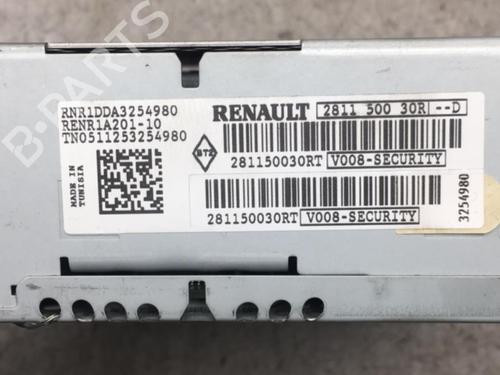 radio-renault-megane-iii-hatchback-bz01_-b3_-2008-25556854 main image