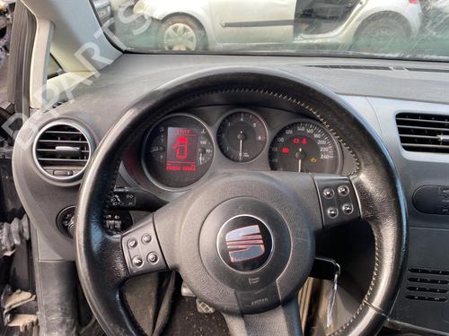 Radio SEAT LEON (1P1) 1.9 TDI | BP25501507E6  - Image 11