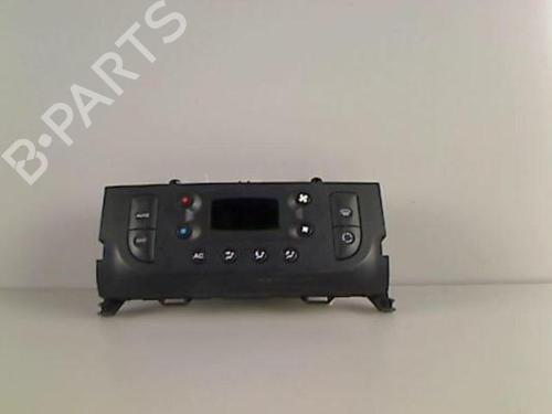 AC Styreenhet / Manøvreringsenhet RENAULT CLIO II (BB_, CB_) 1.5 dCi (B/CB07) (65 hp) 25583139