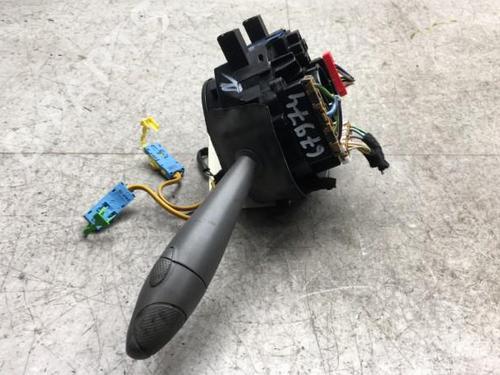 Used Steering column stalk Steering column stalk FIAT MULTIPLA (186_) 1.9 JTD (186AXE1A) (120 hp) 25521772 25521772