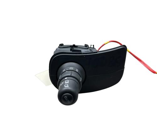 Used Switch Switch RENAULT CLIO III (BR0/1, CR0/1) 1.5 dCi (BR17, CR17) (86 hp) 31333469 31333469