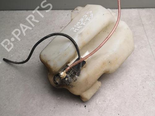 Used Windscreen washer tank RENAULT SCÉNIC II (JM0/1_) 1.5 dCi (JM02, JM13) (101 hp) 25554828
