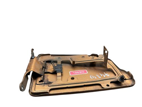 fuel-flap-nissan-navara-np300-pickup-d23-d23t-2014-28622176 main image