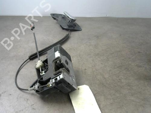 Cerradura puerta delantera derecha OPEL CORSA C (X01) 1.7 CDTI (F08, F68) (100 hp) 25535883