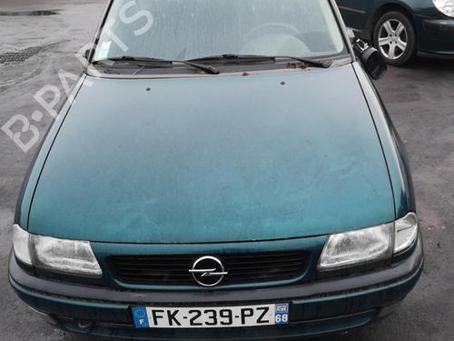 Left taillight OPEL ASTRA F Saloon (T92) 1.7 TDS (F19, M19) | BP25584980C34 