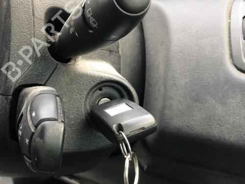 Front right lock CITROËN C8 (EA_, EB_) 2.0 HDi 165 | BP25521731C97 - Image 17