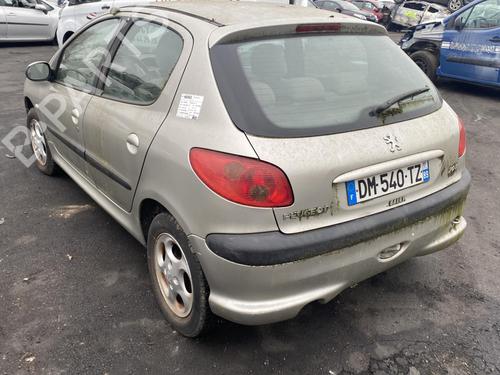 Højre baglygte PEUGEOT 206 Hatchback (2A/C) 1.6 16V | BP25580961C35 