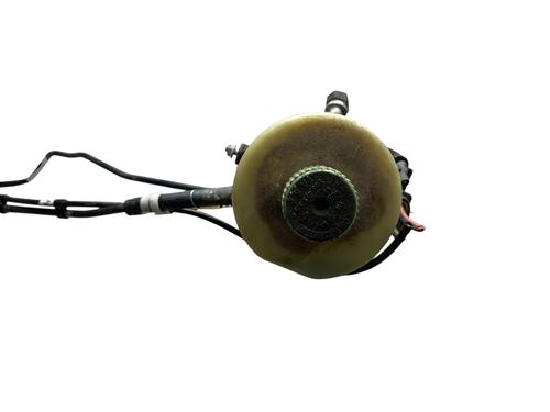 Used Steering pump Steering pump VW POLO IV (9N_, 9A_) 1.4 TDI (70 hp) 32720855 32720855