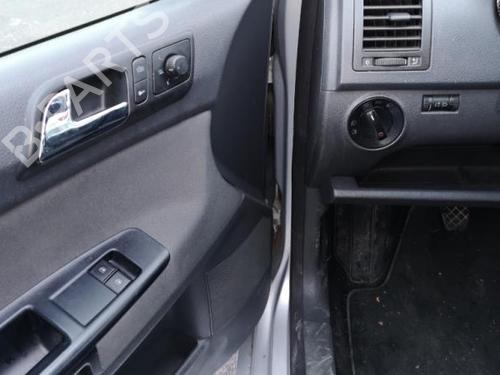 Venstre bremsekaliber foran VW POLO (9N_, 9A_) 1.9 TDI | BP25557375M105 
