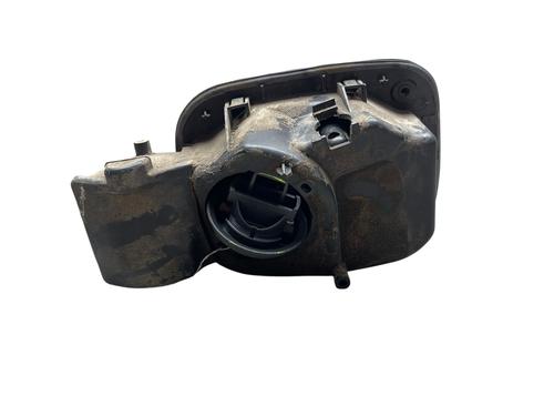 fuel-flap-renault-clio-iii-br01-cr01-2005-2006-2007-2008-2009-2010-2011-2012-2013-2014-37472054 main image