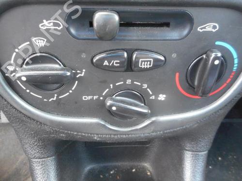 Left mirror PEUGEOT 206 Hatchback (2A/C) 2.0 HDI 90 | BP25558441C26 