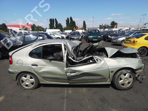Right taillight RENAULT MEGANE I (BA0/1_) 1.6 16V (BA04, BA0B, BA11, BA1J, BA16, BA19, BA1K, BA1V,... | BP25525643C35 