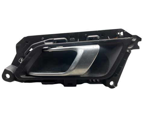 rear-right-interior-door-handle-porsche-macan-95b-2014-25580564 main image