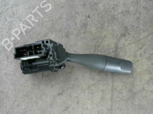 Used Steering column stalk CITROËN BERLINGO / BERLINGO FIRST MPV (MF_, GJK_, GFK_) 1.4 i (MFKFX, MFKFW, GJKFWB, GJKFWC, GFKFWC) (75 hp) 25559402