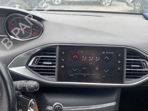 Front left interior door handle PEUGEOT 308 SW II (LC_, LJ_, LR_, LX_, L4_) 1.5 BlueHDi 100 | BP25574624I13 