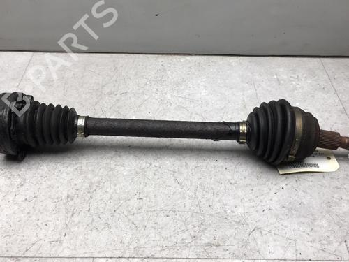 Used Left front driveshaft VW GOLF IV (1J1) 1.4 16V (75 hp) 25534478