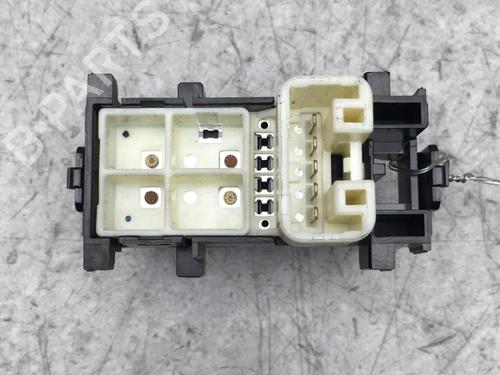 Used Right front window switch TOYOTA RAV 4 III (_A3_) 2.2 D 4WD (ALA30_, ALA30R) (136 hp) 25533834
