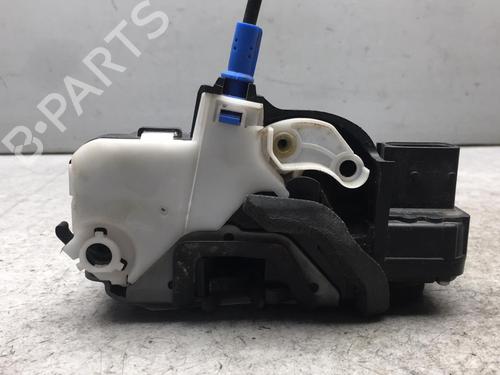 Front right lock OPEL ASTRA J (P10) 2.0 CDTI (68) | BP25561728C97 