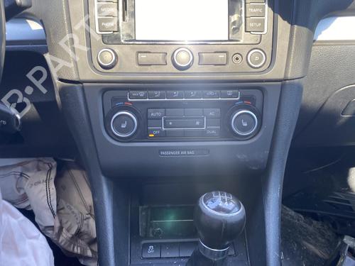 Instrument cluster VW GOLF VI (5K1) 1.6 TDI | BP25522300C47  - Image 6