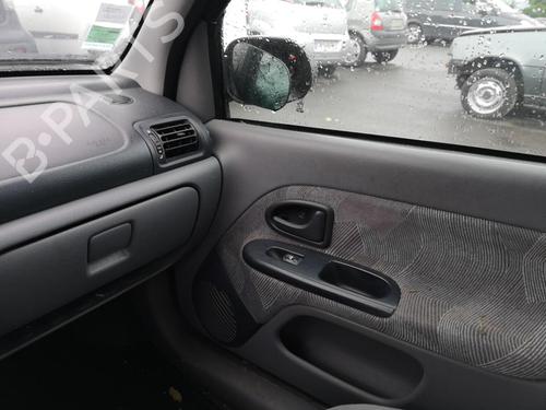 Højre baglygte RENAULT CLIO II (BB_, CB_) 1.4 16V (B/CB0P, BB13) | BP25585037C35 