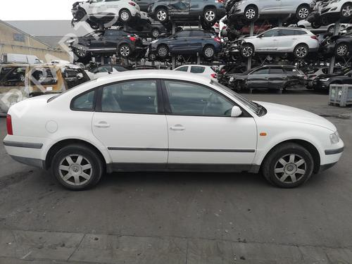 Right headlight VW PASSAT B5 (3B2) 1.9 TDI | BP25556330C29  - Image 19