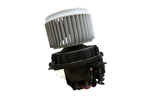 Heater blower motor RENAULT CLIO V (B7_) 1.0 TCe 90 (B7MT) | BP29711755M62