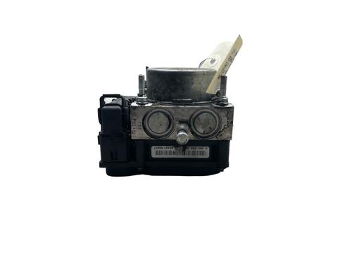 Used ABS pump RENAULT CLIO III (BR0/1, CR0/1) 1.5 dCi (BR17, CR17) (86 hp) 25571853